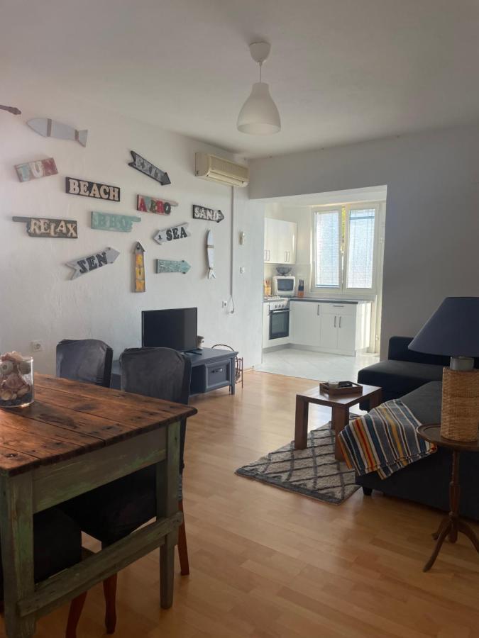 Mare I Kate Apartmani Tribalj Eksteriør bilde
